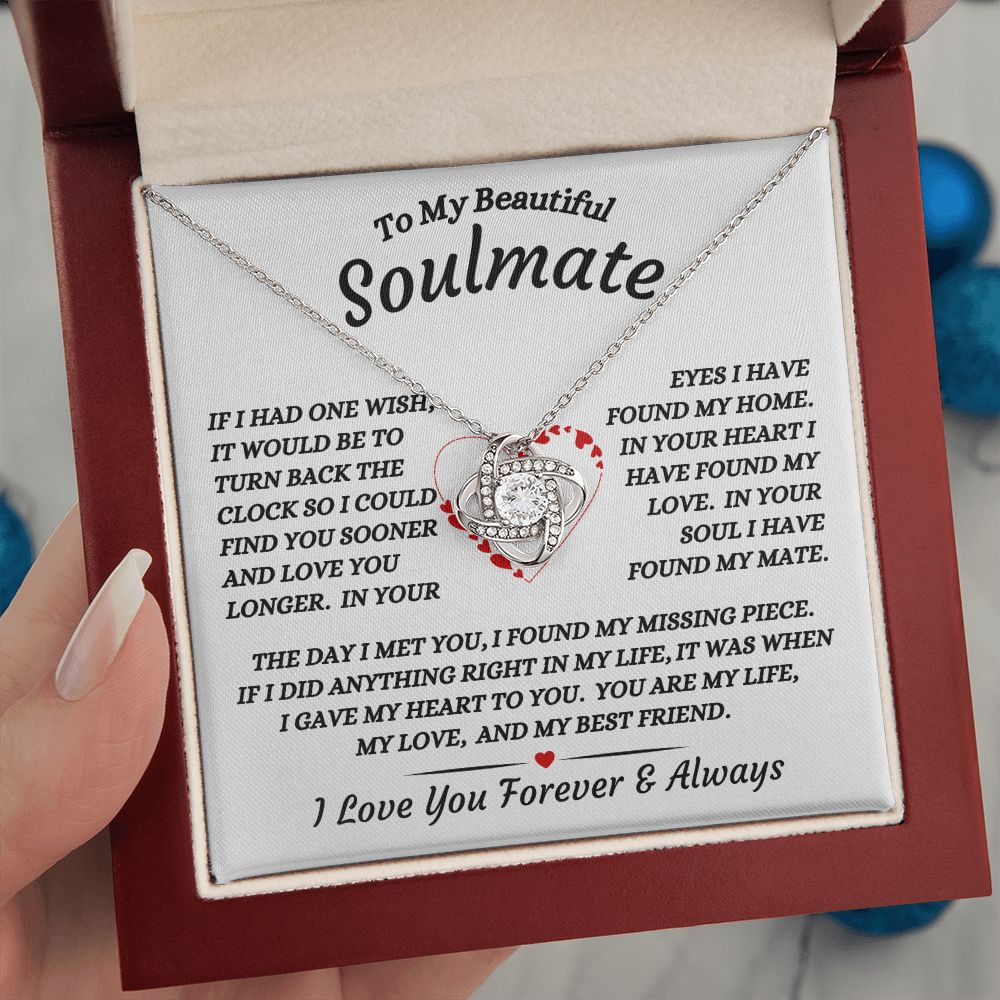 To My Beautiful Soulmate - I Gave My Heart To You - Love Knot Necklace
